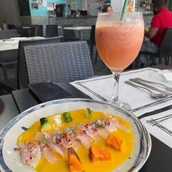 Tiradito de corvina