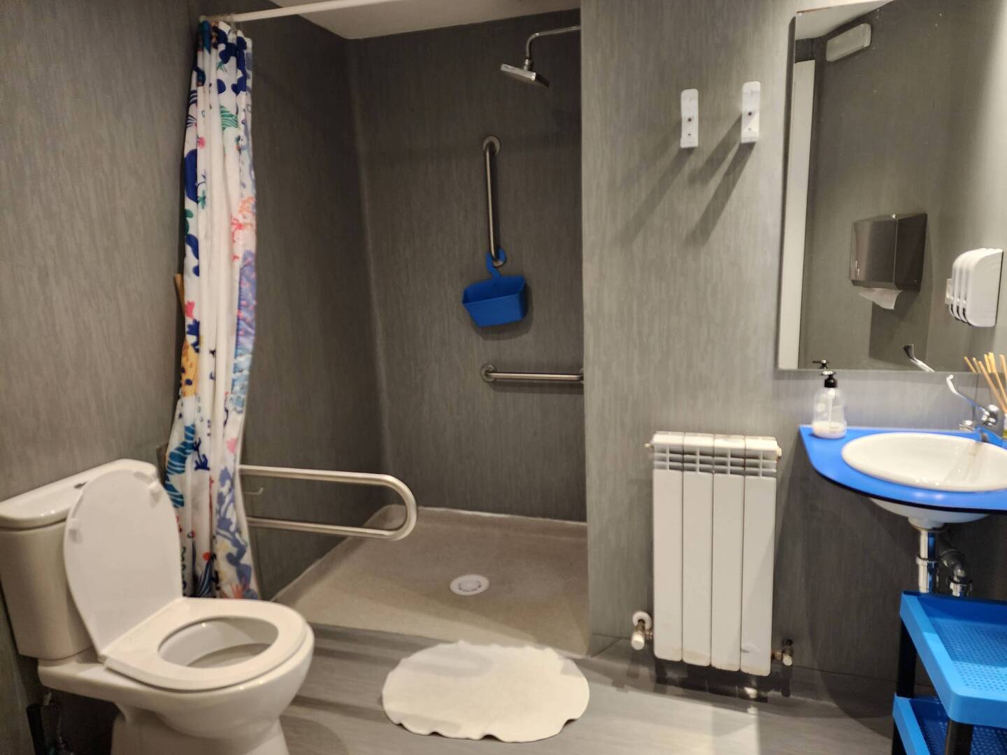 Bathroom at the albergue Citadel