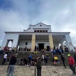 Die Kirche auf dem Monserrate - so können sie Gott noch näher sein