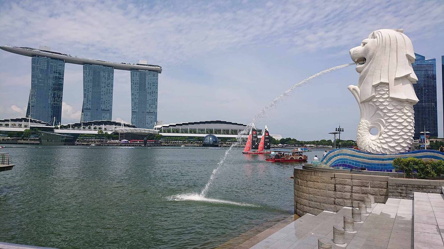 The Merlion, a Singapore welcome to visitors