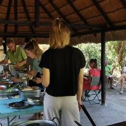 Mittagessen zum ersten Mal nicht unterwegs!