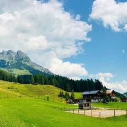 Unser Bauernhof für die nächsten Nächte ⛰️☺️☺️