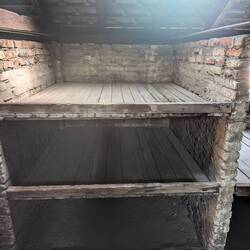 As many as 7 in each bunk