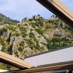 Blick vom Restaurant auf die Burg