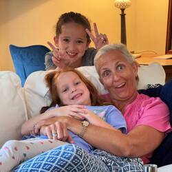 Annie photo bomb!