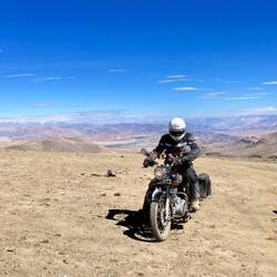 Pass ohne Namen 5233m
