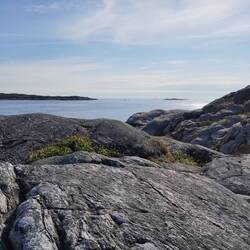 Blick auf die Bucht und Schären