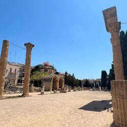 Column remains from the Forum