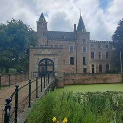 Die Burg in Burgh-Hamstede