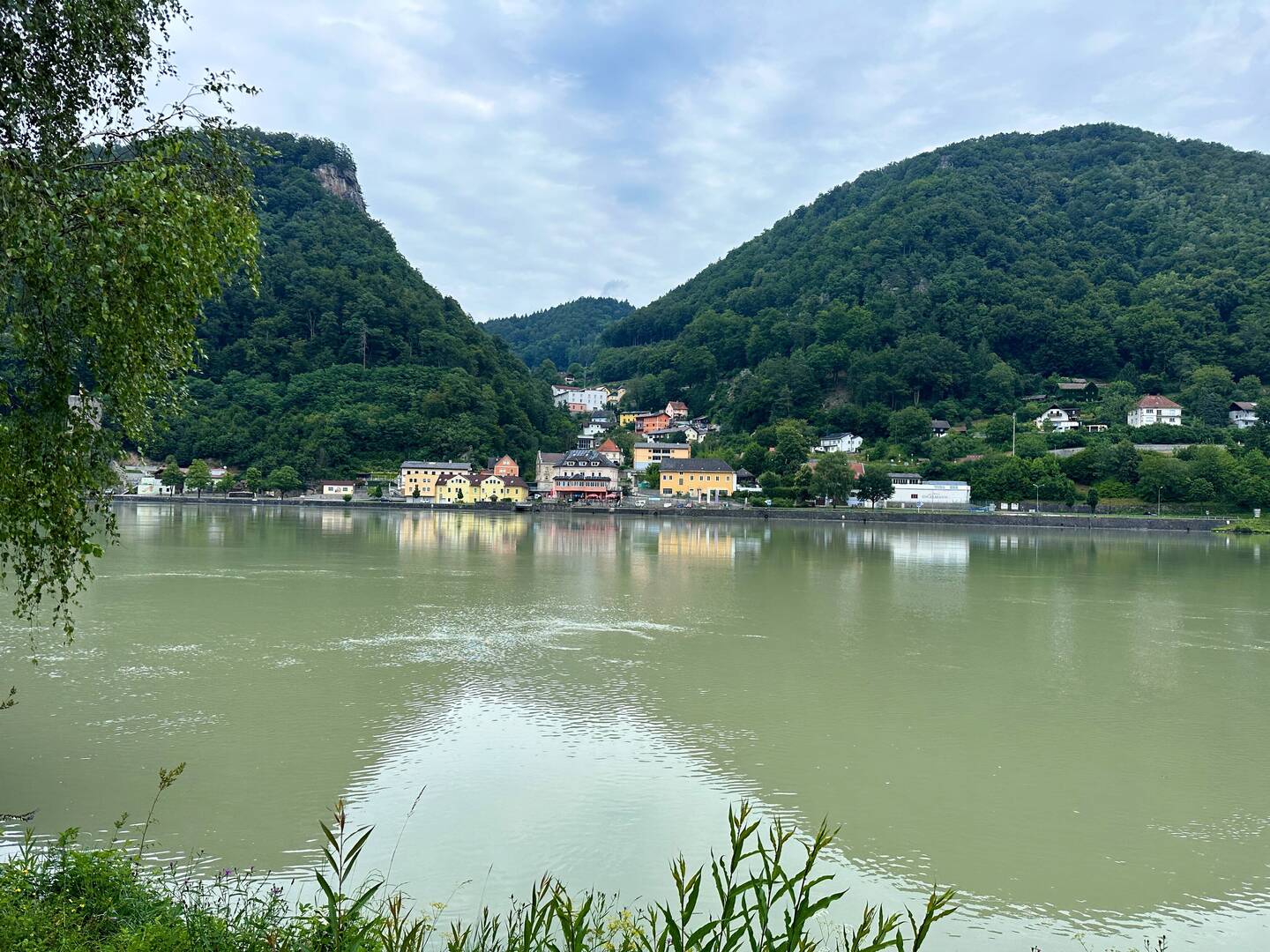Die Donau kurz vor der Grenze
