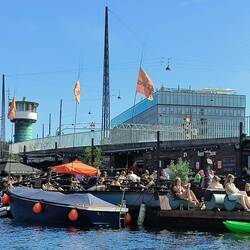 Floating bar