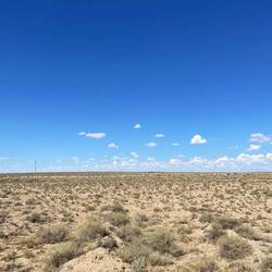 Unendliche Wüsten- und Steppenlandschaft