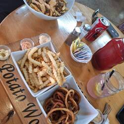 Erste Poutine und viele Infos im Potato World Museum