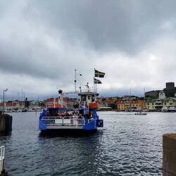 Mit der Fähre zum Einkaufen