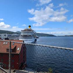 Dimensionen kommen auf Fotos nie rüber, aber Halleluja ist das groß