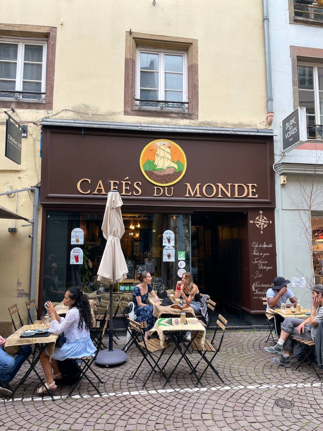 eins von vielen gemütlichen Cafés