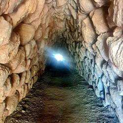 Yerkapi "Tor im Boden"