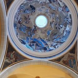 The cupola of the church (Iglesia de San Zoilo)