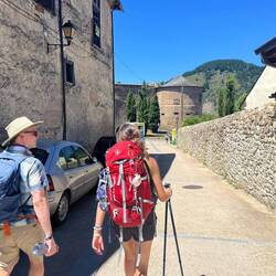 Chatting with our new pilgrim friend, Martina - a doctor from Italy who loves running