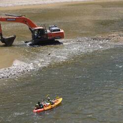 Sandbeschaffung vor Ort ...