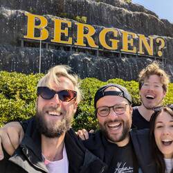 Das dezimierte Team Nitro verabschiedet sich