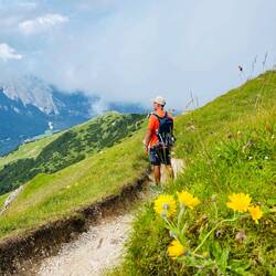 Und wieder nunter... 🥾