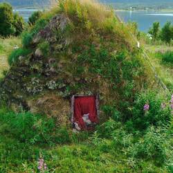 Alte Torf Bauten der einheimischen Bevölkerung