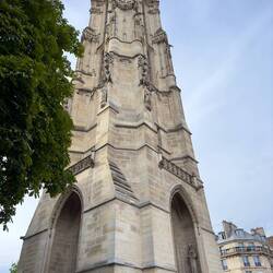 Tour Saint Jacques.