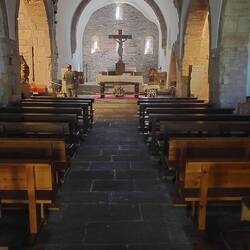 Kirche Santa María la Real. Ich zünde eine Kerze an.