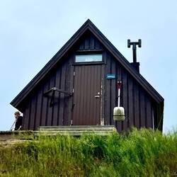 Tjäktashelter auf der Tjäktapasshöhe
