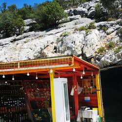 In den Berg gestellt....