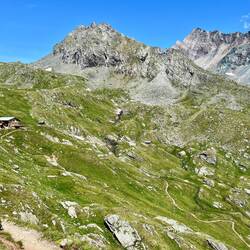 Beim zweiten Besuch der Eisseehütte kehren wir nun doch noch ein, aber..