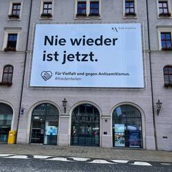 ..hier auch klare Kante gezeigt ✊🏼