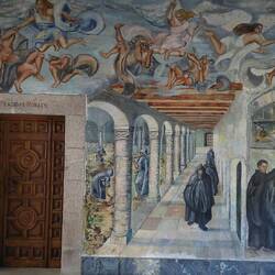 Das Motto der Benediktinermönche als Wandmalerei: Ora et labora.