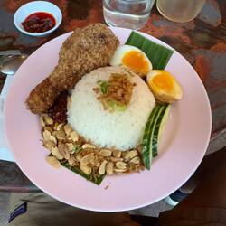 I ordered this nasi lemak on my second visit. The rice and sambal were well executed.