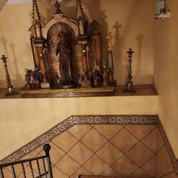 In the stairwell: Statue of St. James