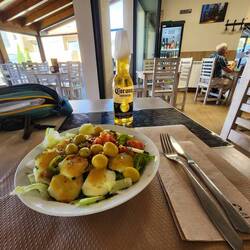 Supper at the local restaurant: starter salad
