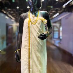 Traditional women's clothing of the time ... no saris then ... Mattancherry Palace Museum — Kochi.