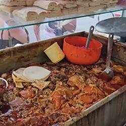 Conchinita Pibil - hier gibt's anscheinend das Bestee der Stadt - es war wirklich ausgesprochen gut