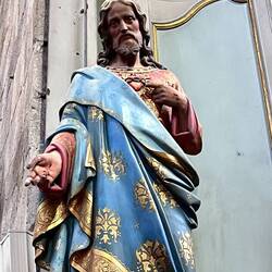 Diese Jesus Figur hat ein richtig intensiv angeguckt