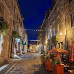 Leere Gassen am Ende des Abends