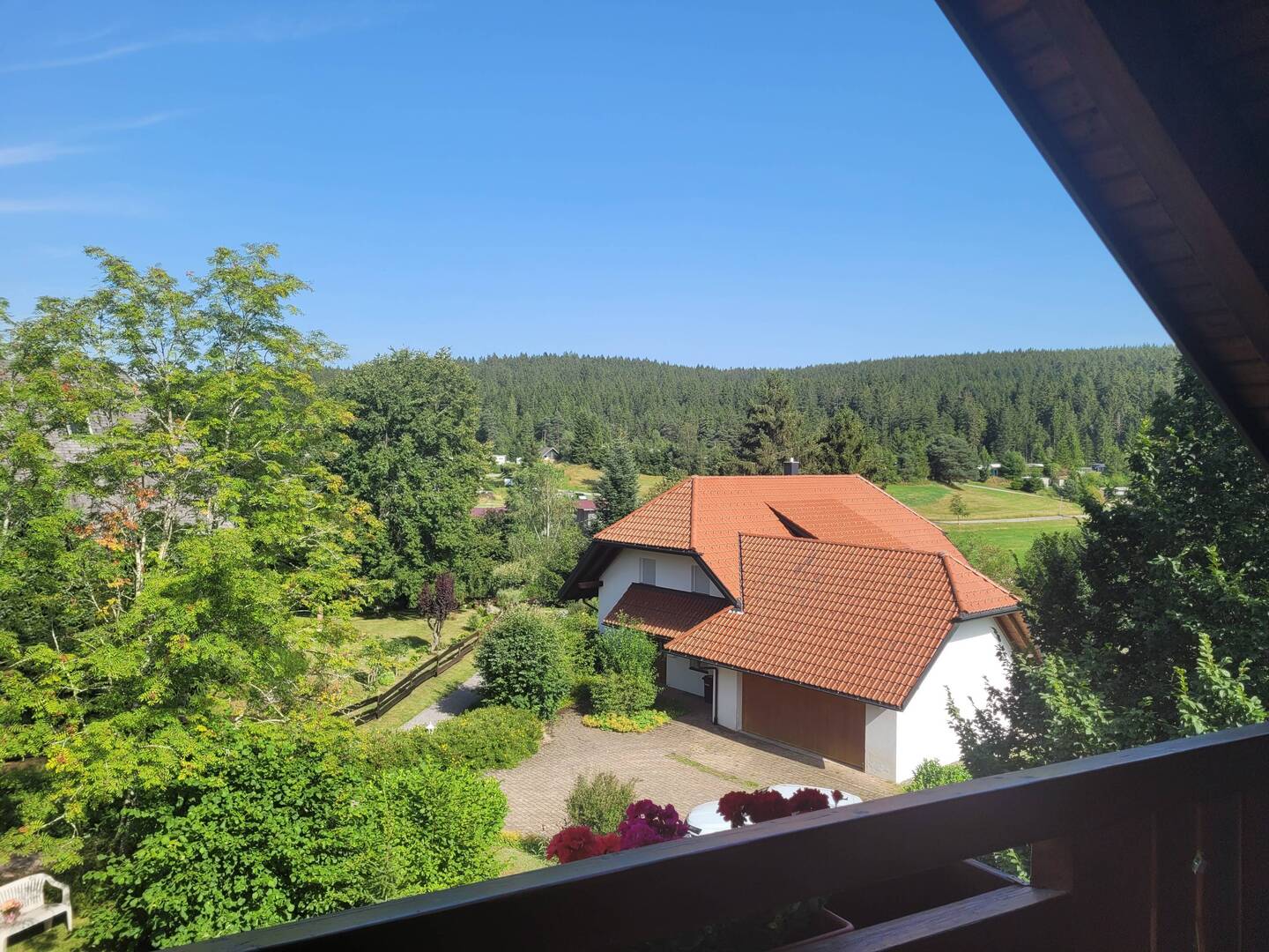 Blick vom Ost-Balkon 1