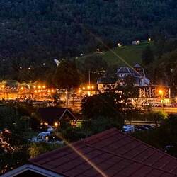 Und abends mit Beleuchtung