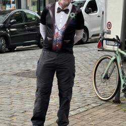 This guy had some great riding Lycra suits