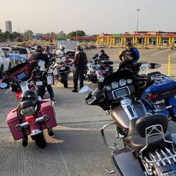 Waiting at the Fort Erie Peace Bridge, US/Canadian border