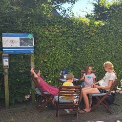 Glace mitten in Ellewoutsdijk...