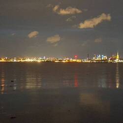 Tallinn bei Nacht