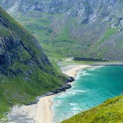 Kvalvika Beach