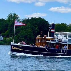 Oldtimerschiff M/S Helge