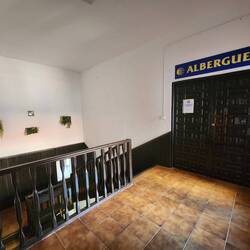 to the albergue quarters